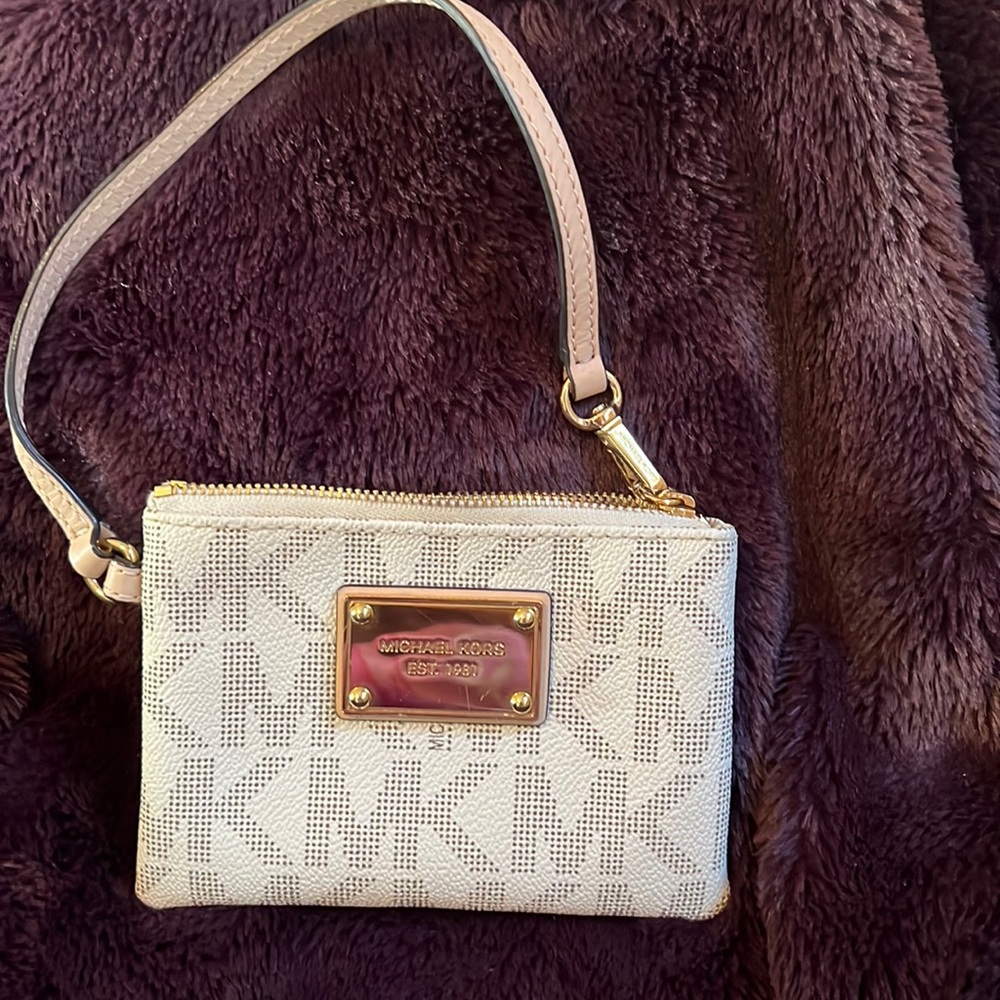 Michael Kors MK wristlet clutch purse, cream and brown with gold plate